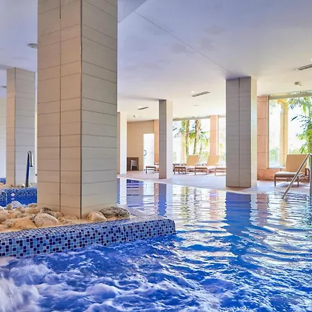 Aparthotel Zafiro Tropic