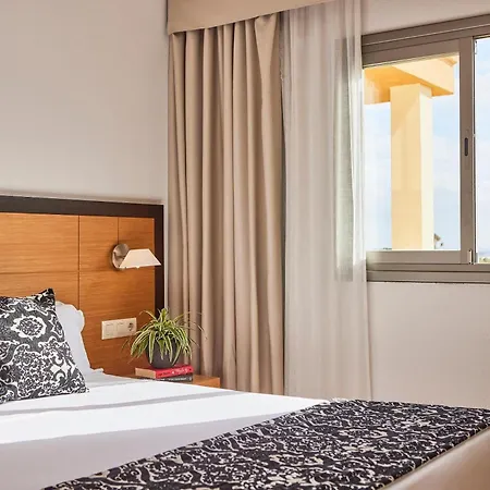 Zafiro Tropic 4*