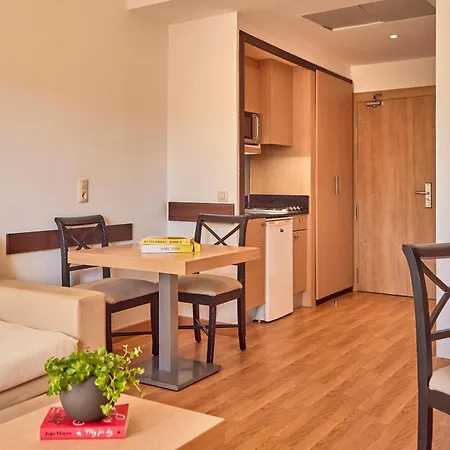 Hotel apartamentowy Zafiro Tropic