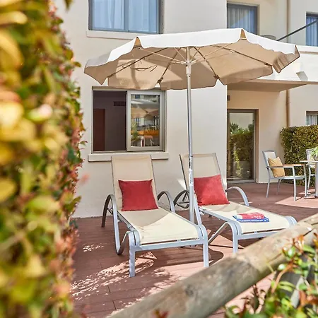 Zafiro Tropic 4*