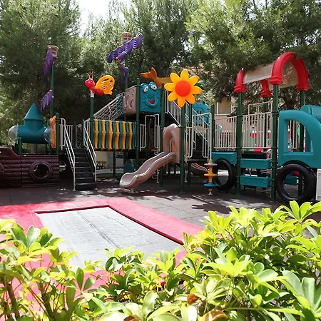 Zafiro Tropic Hotel apartamentowy 4*